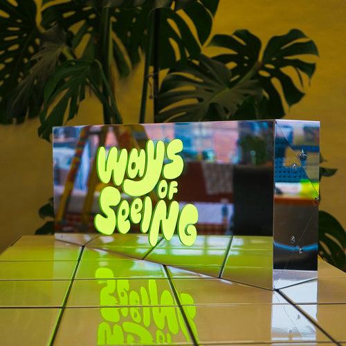 Mirrored Lightbox