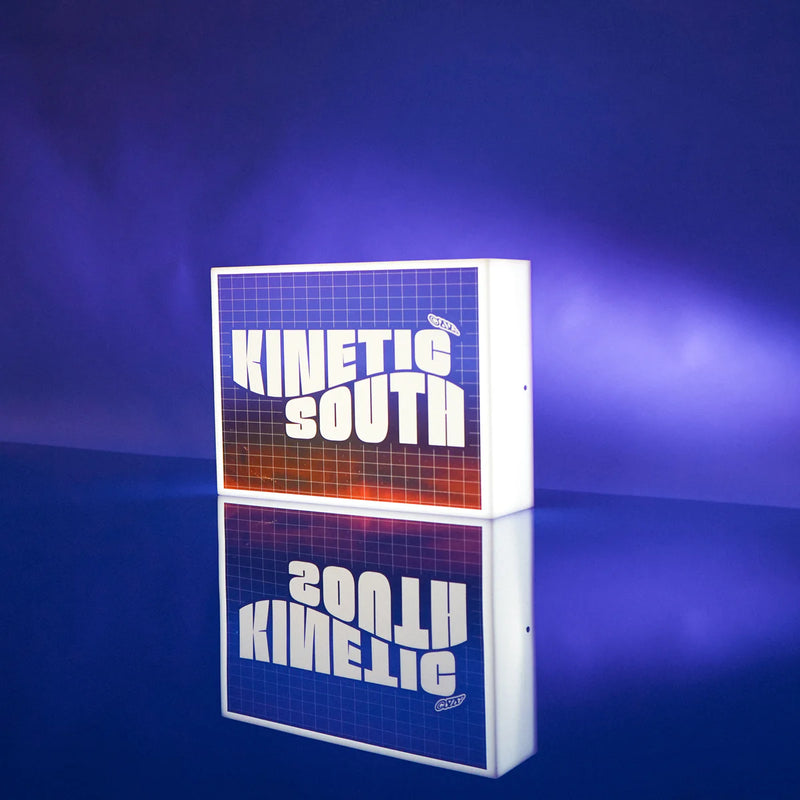 Borderless Signs - A1